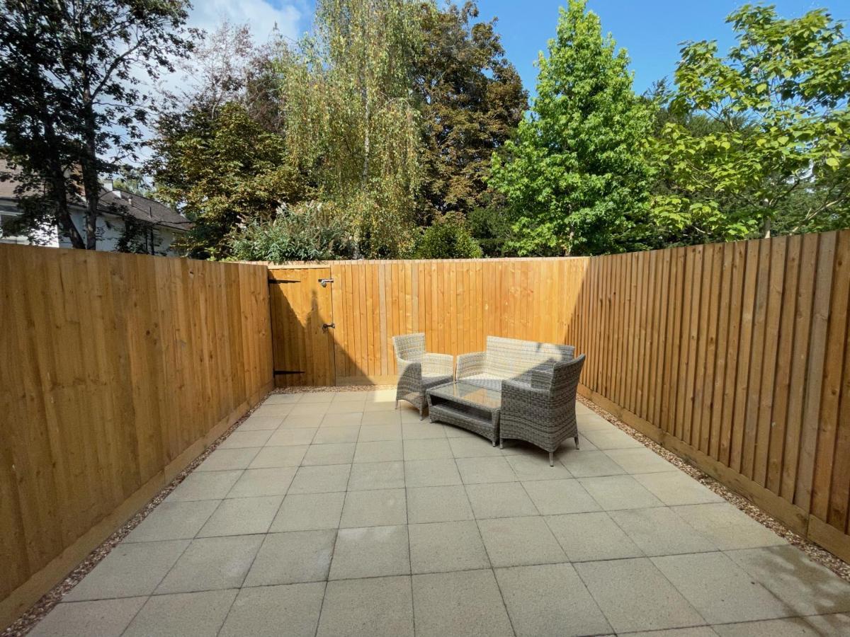 Bournemouth Cottage 6Mins From Beach, Free Parking Bagian luar foto